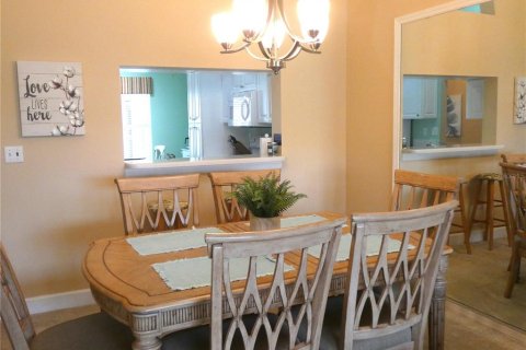 Copropriété à vendre à Sarasota, Floride: 2 chambres, 119.84 m2 № 2147438 - photo 11