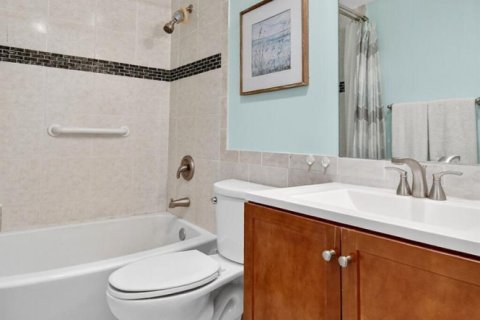 Condo in Fort Lauderdale, Florida, 1 bedroom  № 2401296 - photo 14