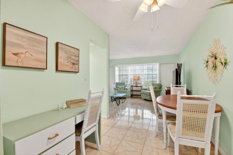 Condo in Fort Lauderdale, Florida, 1 bedroom  № 2401296 - photo 10