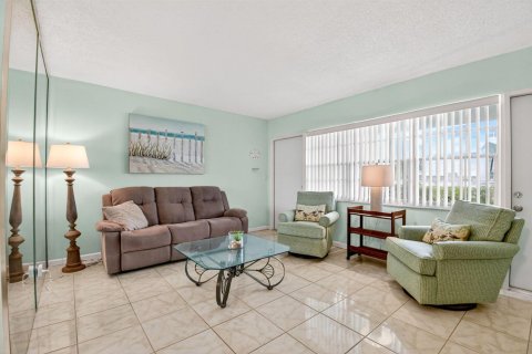 Condo in Fort Lauderdale, Florida, 1 bedroom  № 2401296 - photo 4