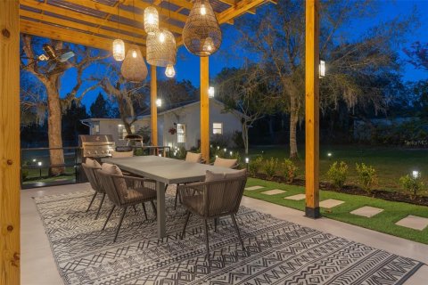 Casa en alquiler en Haines City, Florida, 5 dormitorios, 241.55 m2 № 1898823 - foto 6