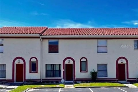 Townhouse in Orlando, Florida 2 bedrooms, 102.56 sq.m. № 1873080 - photo 2