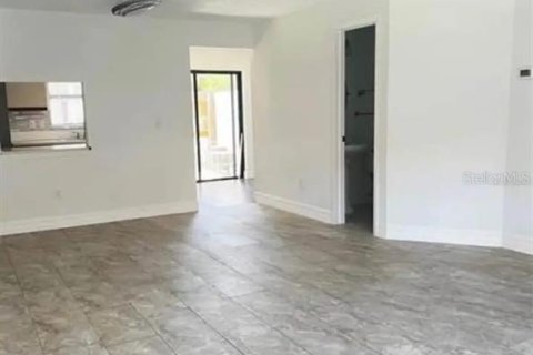 Townhouse in Orlando, Florida 2 bedrooms, 102.56 sq.m. № 1873080 - photo 3