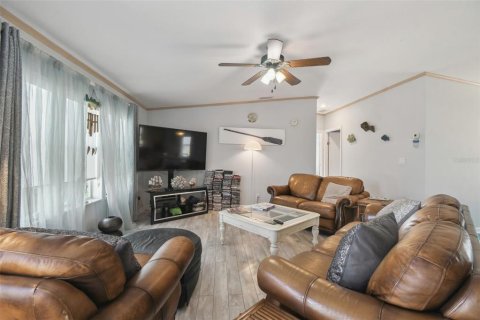 House in Hudson, Florida 3 bedrooms, 125.6 sq.m. № 1574128 - photo 4