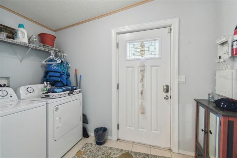 House in Hudson, Florida 3 bedrooms, 125.6 sq.m. № 1574128 - photo 12