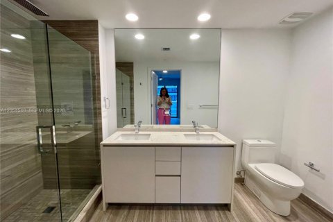 Copropriété à louer à Miami, Floride: 2 chambres, 95.5 m2 № 2193559 - photo 19