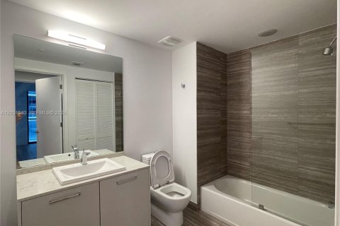 Copropriété à louer à Miami, Floride: 2 chambres, 95.5 m2 № 2193559 - photo 20