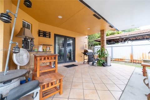 Купить виллу или дом в Майами, Флорида 4 спальни, 216.65м2, № 2068992 - фото 25