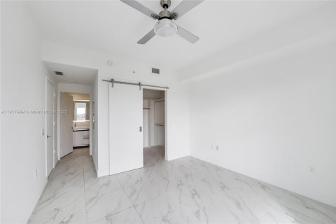 Apartment in Sunrise, Florida 2 bedrooms, 97.55 sq.m. № 2019336 - photo 18