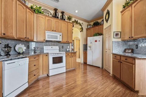 Villa ou maison à vendre à Summerfield, Floride: 3 chambres, 237.46 m2 № 2413456 - photo 6
