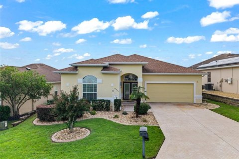 Villa ou maison à vendre à Summerfield, Floride: 3 chambres, 237.46 m2 № 2413456 - photo 3