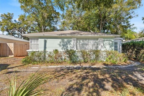 Villa ou maison à Tampa, Floride 2 chambres, 82.22 m2 № 2342270