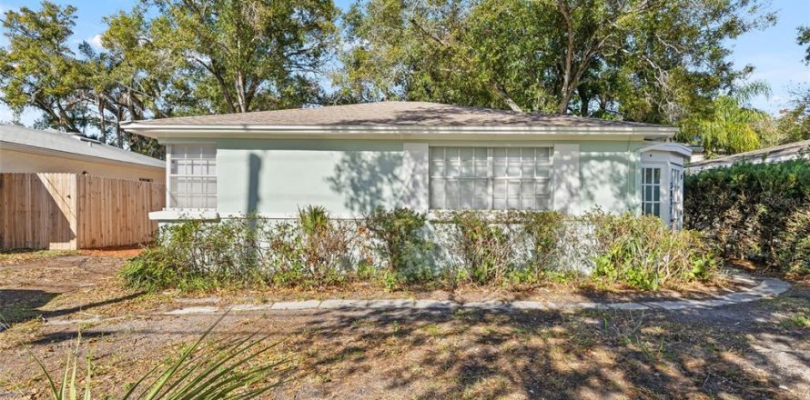 Casa en Tampa, Florida 2 dormitorios, 82.22 m2 № 2342270