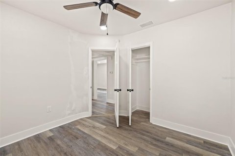 Casa en alquiler en Tampa, Florida, 2 dormitorios, 82.22 m2 № 2342270 - foto 16