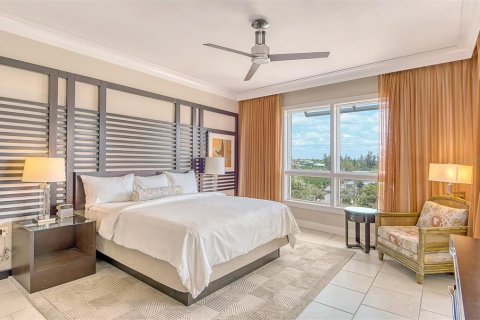 Condo in Sarasota, Florida, 3 bedrooms  № 2213902 - photo 17