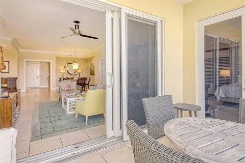 Condo in Sarasota, Florida, 3 bedrooms  № 2213902 - photo 8