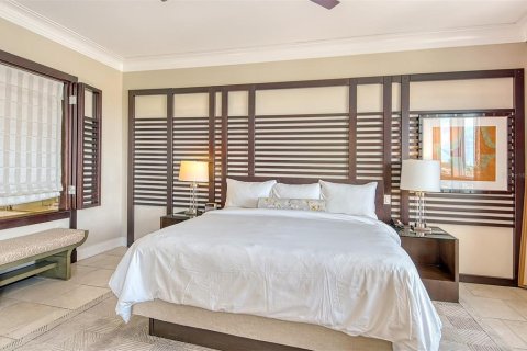 Condo in Sarasota, Florida, 3 bedrooms  № 2213902 - photo 19