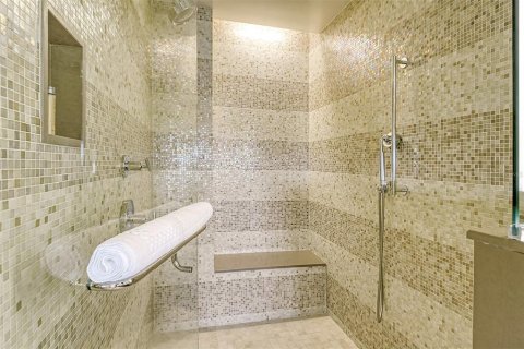 Condo in Sarasota, Florida, 3 bedrooms  № 2213902 - photo 22