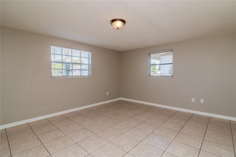 House in Holiday, Florida 2 bedrooms, 104.79 sq.m. № 1905947 - photo 11