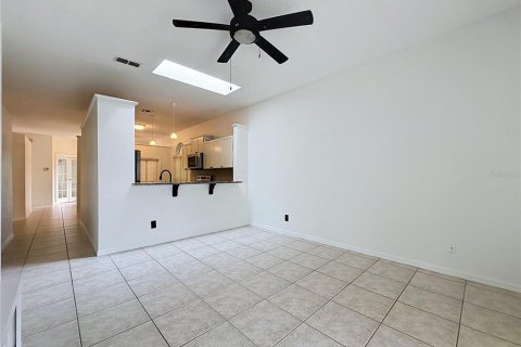 Villa ou maison à vendre à Oviedo, Floride: 4 chambres, 164.07 m2 № 2329249 - photo 18
