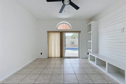 Villa ou maison à vendre à Oviedo, Floride: 4 chambres, 164.07 m2 № 2329249 - photo 17