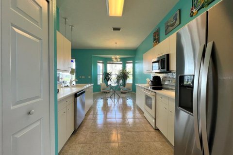 Casa en venta en Port Orange, Florida, 4 dormitorios, 213.68 m2 № 1556576 - foto 11