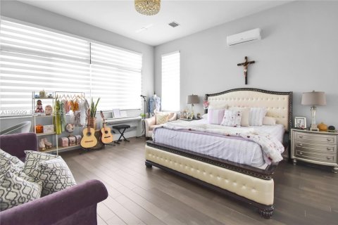 Casa en venta en Southwest Ranches, Florida, 6 dormitorios, 484.58 m2 № 1984193 - foto 18