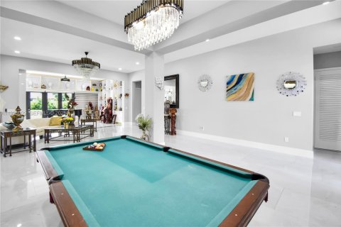 Casa en venta en Southwest Ranches, Florida, 6 dormitorios, 484.58 m2 № 1984193 - foto 12