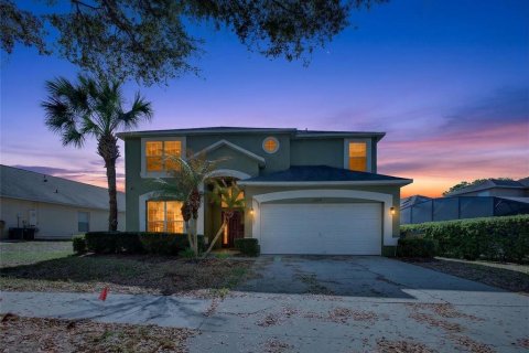 Villa ou maison à vendre à Kissimmee, Floride: 7 chambres, 267.65 m2 № 2419018 - photo 4