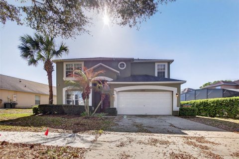 Villa ou maison à vendre à Kissimmee, Floride: 7 chambres, 267.65 m2 № 2419018 - photo 3