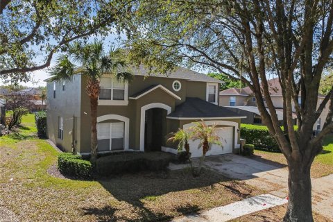 Villa ou maison à vendre à Kissimmee, Floride: 7 chambres, 267.65 m2 № 2419018 - photo 2