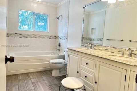 Casa en venta en Miami, Florida, 5 dormitorios, 224.73 m2 № 1664395 - foto 9
