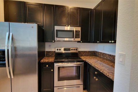 Купить таунхаус в Мирамар, Флорида 3 спальни, 137.59м2, № 1984022 - фото 6