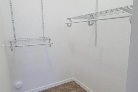 Купить таунхаус в Мирамар, Флорида 3 спальни, 137.59м2, № 1984022 - фото 13