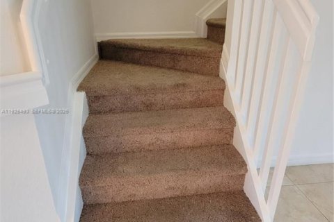 Купить таунхаус в Мирамар, Флорида 3 спальни, 137.59м2, № 1984022 - фото 11