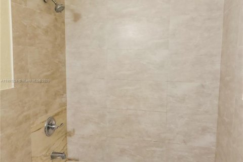 Купить таунхаус в Норт-Лодердейл, Флорида 3 спальни, 153.29м2, № 1955482 - фото 12