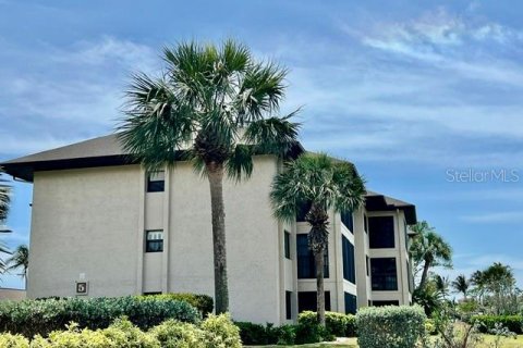 Copropriété à vendre à Punta Gorda, Floride: 2 chambres, 140.84 m2 № 2431888 - photo 3