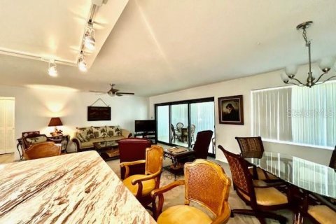 Copropriété à vendre à Punta Gorda, Floride: 2 chambres, 140.84 m2 № 2431888 - photo 16