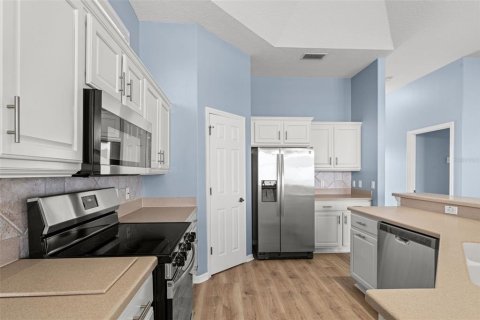 House in Flagler Beach, Florida 3 bedrooms, 238.94 sq.m. № 2213111 - photo 2