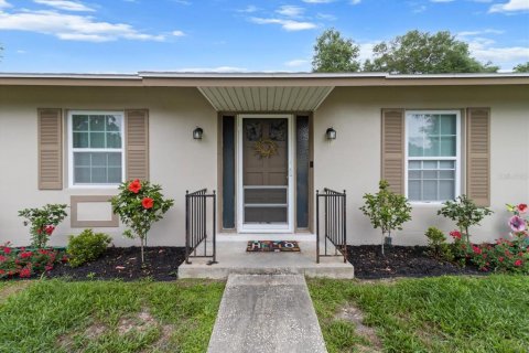 House in Citrus Springs, Florida 3 bedrooms, 128.76 sq.m. № 1771182 - photo 10