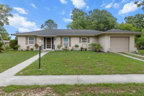 House in Citrus Springs, Florida 3 bedrooms, 128.76 sq.m. № 1771182 - photo 9