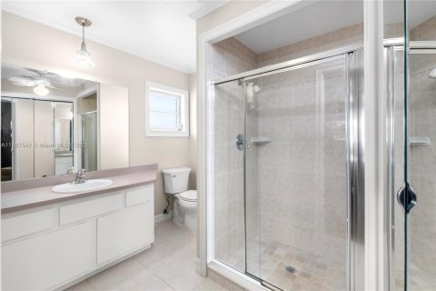 Купить виллу или дом в Форт Майерс, Флорида 3 спальни, 140.75м2, № 1941703 - фото 11