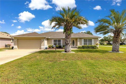 Casa en venta en Ocala, Florida, 3 dormitorios, 162.58 m2 № 1899043 - foto 1