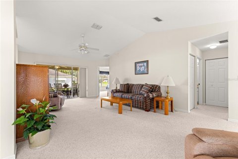 Casa en venta en Ocala, Florida, 3 dormitorios, 162.58 m2 № 1899043 - foto 9