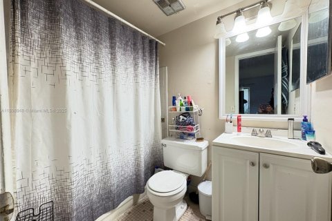 Купить кондоминиум в Майами, Флорида 3 спальни, 103.96м2, № 2012384 - фото 6