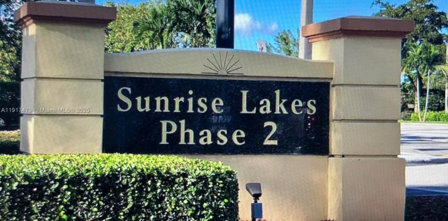 Condo à Sunrise, Floride, 2 chambres  № 1972190