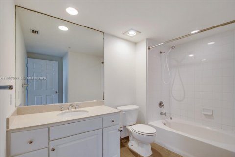 Купить кондоминиум в Майами, Флорида 1 спальня, 69.4м2, № 2050406 - фото 10