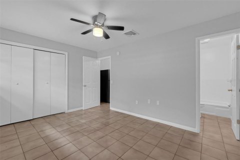 Apartamento en alquiler en Haines City, Florida, 1 dormitorio, 53.42 m2 № 1907496 - foto 12