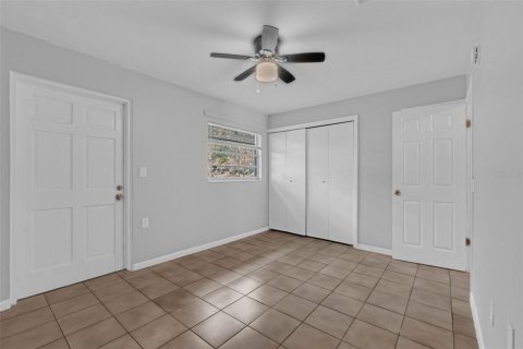 Apartamento en alquiler en Haines City, Florida, 1 dormitorio, 53.42 m2 № 1907496 - foto 11