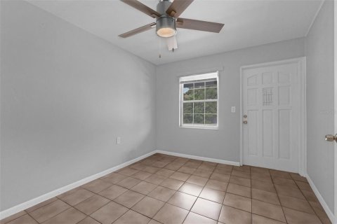 Apartamento en alquiler en Haines City, Florida, 1 dormitorio, 53.42 m2 № 1907496 - foto 13
